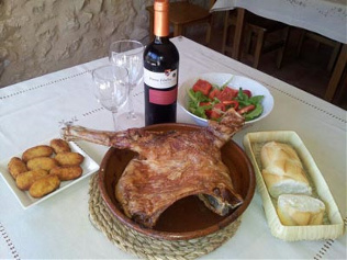 Menu Lechazo al Horno de Leña con andatura en las hoces del duraton